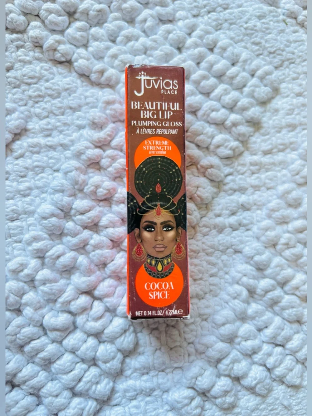 Plumping lip gloss